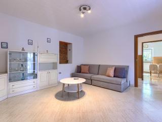 Apartment Bumbak by Interhome - 4