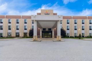 Comfort Suites Rensselaer near Fair Oaks - 8