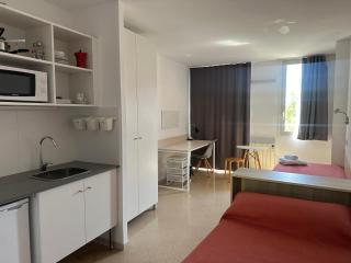 Residencia Universitaria Resa Francesc Giralt i Serrà - Terrassa - 9