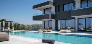 Omnia Luxury Villa, 100m2 Pool, Whirlpool & Gym, By ThinkVilla - Prínos - 7