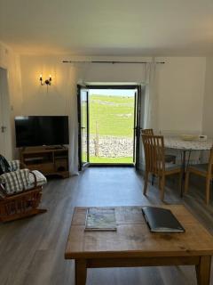 Clover Cottage at Pikehall - Elton - 5