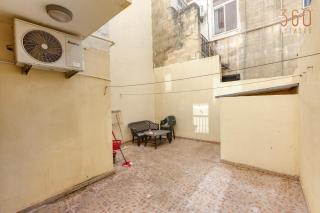 Spacious 3BR home with private Terrace in Sliema by 360 Estates - Sliema - 6