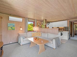 Holiday Home Geertje - 900m from the sea by Interhome - Bjerregård - 3