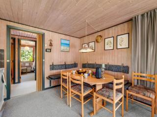 Holiday Home Geertje - 900m from the sea by Interhome - Bjerregård - 2