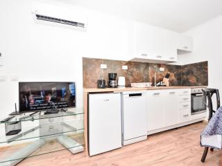 Holiday Home Goran II by Interhome - Sveti Filip i Jakov - 5
