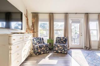 Beach Please! Complimentary 6-Seater Golf Carts! - Eastpoint - 7