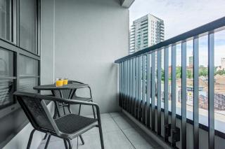 Stylowe Apartmenty z Parkingiem Popiełuszki w Gdańsku by Noclegi Renters - Danzig - 1