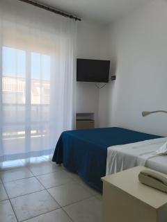 Sympathy Hotel - 4