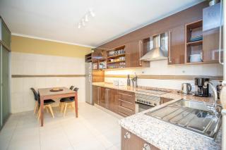 Casa Amarela - Gorgeous 3 Bed House With Sun Deck - - 2