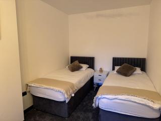 Modern City Apartment in Manchester - Manchester - 3