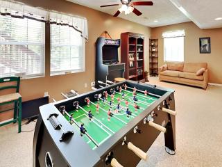 Hillside Hideaway - McHenry - 8