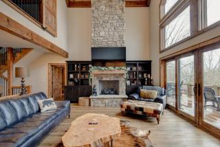 Triple Bear Lodge at Eagles Nest - Banner Elk - 1