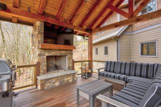 Triple Bear Lodge at Eagles Nest - Banner Elk - 4