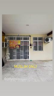 Cahya Homestay Bukit Gambang - Gambang - 0