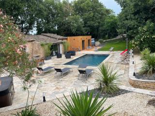 Villa Kélou, piscine, sauna et spa, proche gorge de l ardeche - Bourg-Saint-Andéol - 1