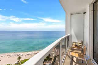 Ocean View Luxurious Studio Premium Amenities - Sunny Isles Beach - 9