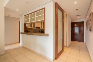 Stylish 1BR in BLVD Central, Great City Access - Allsopp & Allsopp - Dubai - 4