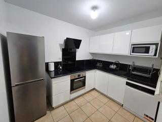 NEW Appart 2 chambres avec piscine proche aeroport - 4