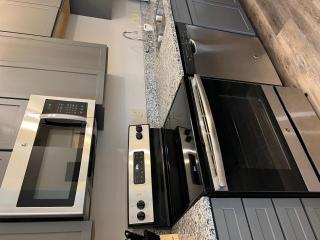 Strongback Suite 205 - 6