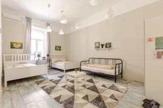Spacious apartment for Group in centre Budapest - Budapest - 0