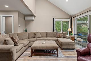 Alpine Escape by AvantStay On Camelback Mountain Near WaterparkAttractions - Crescent Lake - 4