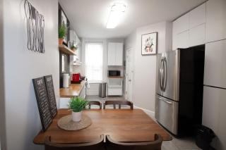 Hoboken 15 Min Train to Manhattan Full Kitchen - Hoboken - 2