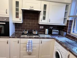 Abbey Wood Serviced Apartment 3BRH Free Wi-Fi Parking Tea and Coffee - Belvedere - 7