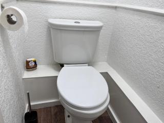 Abbey Wood Serviced Apartment 3BRH Free Wi-Fi Parking Tea and Coffee - Belvedere - 3