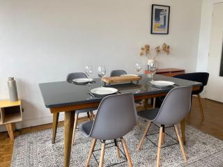 Parking, spacieux, calme, central - Coconhome - 3