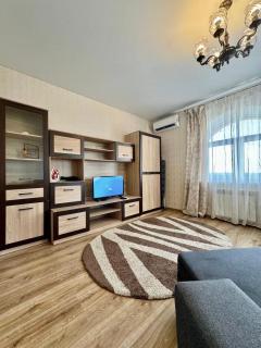 ApartPoltava НОВИЙ будинок, в самому ЦЕНТРІ 2-ОКРЕМІ кімнати, ПАНОРАМНИЙ БАЛКОН - 2