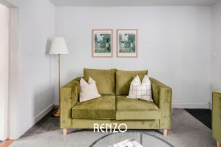 Gorgeous 2-bed Home in Newark on-Trent by Renzo, Free Parking, Brilliant Location! - Newark upon Trent - 7