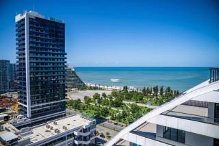 ROION Batumi Stylish 2BR Apartment A1603 with Pool - Batoemi - 1