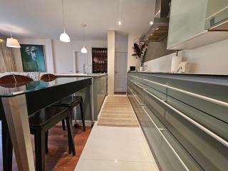 Sablón 2 15A07 by R2R Consulting - 2