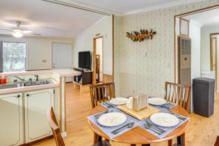 Crescent City Home with Charcoal Grill Near 3 Lakes - Crescent City - 3