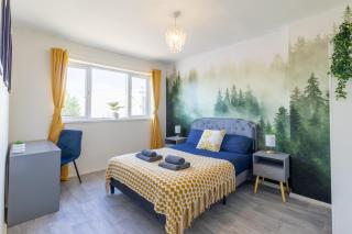 Open Mind Leisure - HotTUB, 4 Beds & 2 Free Parking - Portsmouth - 3