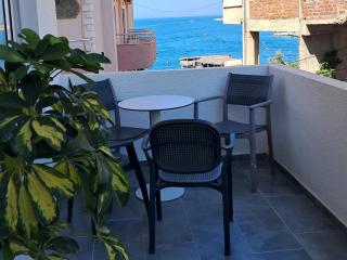 Ionian Seaside Apartment - Sarandë - 0