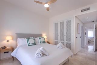 2 Bedroom 2 Bathroom Penthouse Apartment - Estepona - 4