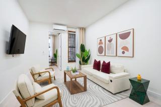 317-1D New 2BR Duplex WD Private Backyard - New York - 0