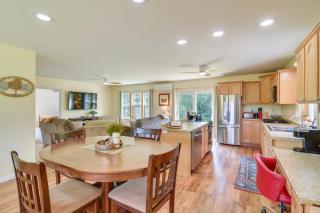 Mountain-View Maine Cabin Ski, Hike and Bike! - 2