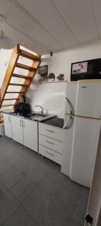 Studio moderno y confortable - 0