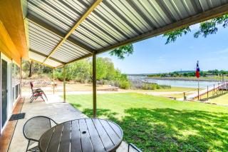 Sweetwater Lake House with Covered Patio! - Sweetwater - 8
