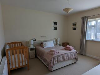 Home from home in East Galway - 4