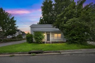 Sleek 4BR Home in Raleigh – Fully Renovated home - Raleigh - 5