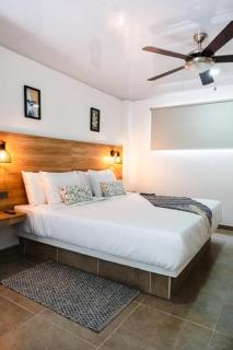 Central Suites by H&R - Villeta - 3