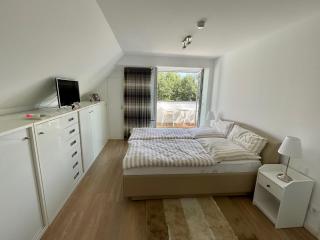 3003 Maison Fleur-de-Lis - 2