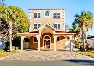 Unique 7-BR Entire Home Near Downtown Tybee with Private Pool - 0