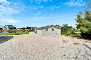 8820 Rocky Creek Drive, Unit B - Tampa - 8