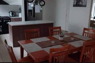 Family home close to Melb Airport, free FAST WIFI! - 4