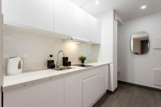 Golden Apartments Warsaw Solidarnosci 60B 37 - Varsovie - 7