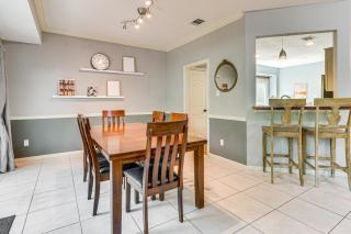 Lovely Austin Home with Deck and Greenbelt Access! - Austin - 4